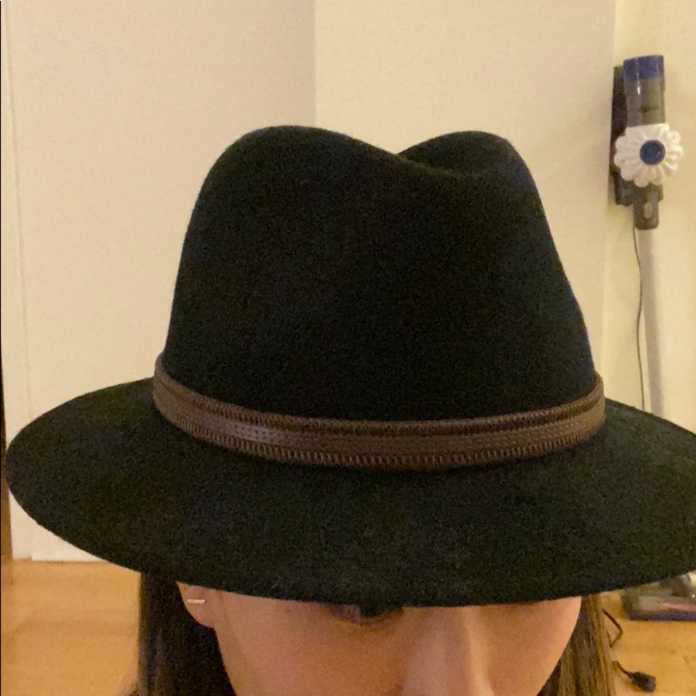 Black wool hat - Picture 5 of 5